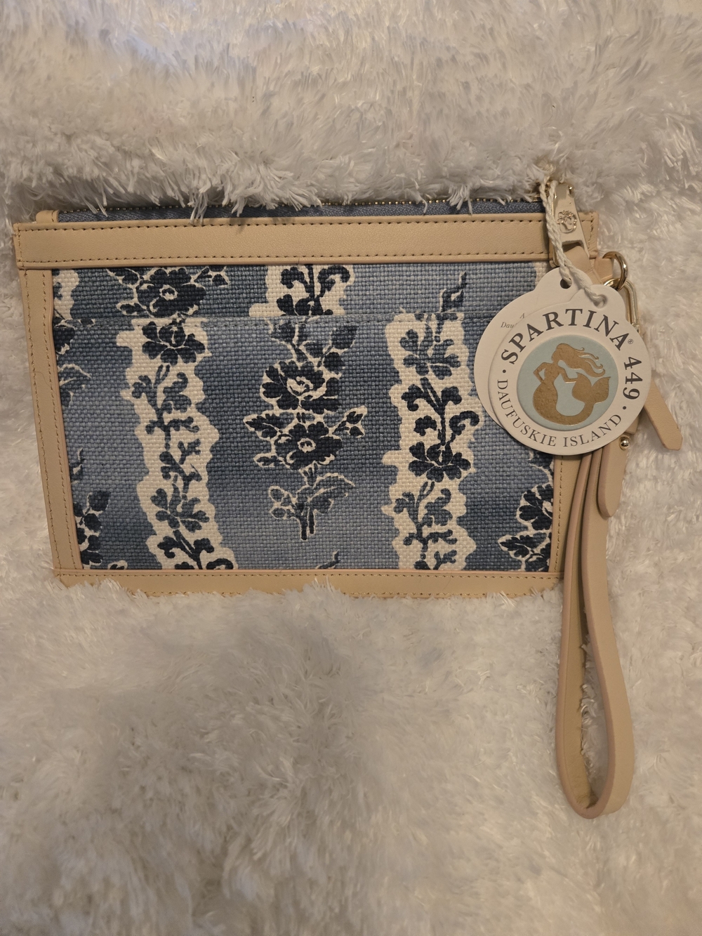 Ginny Wristlet Peeples Song